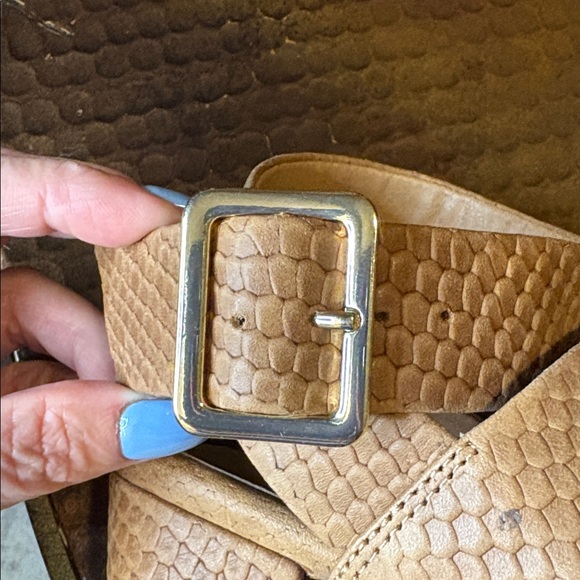 Vionic Tan Leather Strappy Stacked Block Heel Blaire Sandals Heels Size 8.5 - Picture 9 of 11